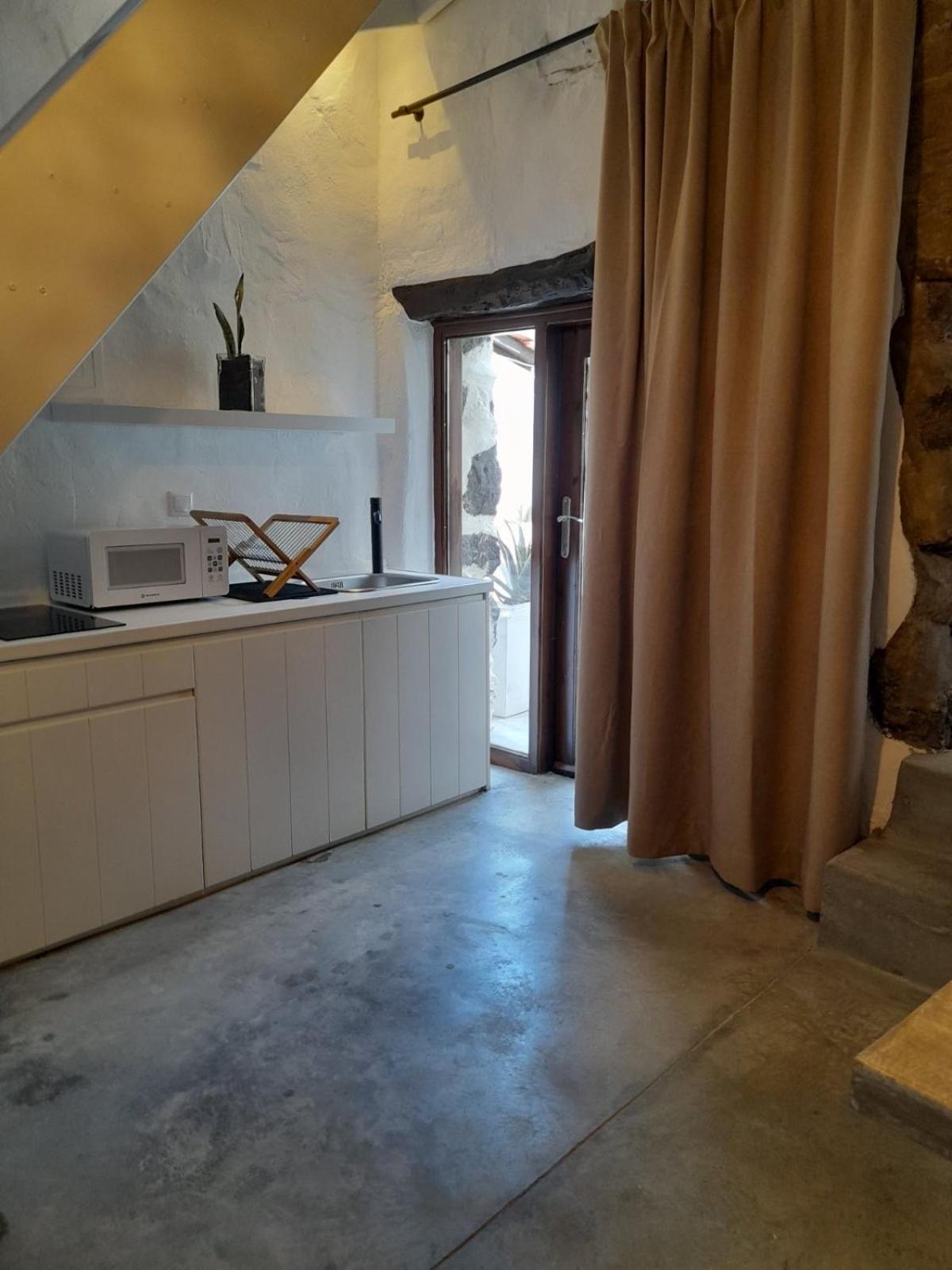 Monastery Estate Guesthouse سوغيا المظهر الخارجي الصورة