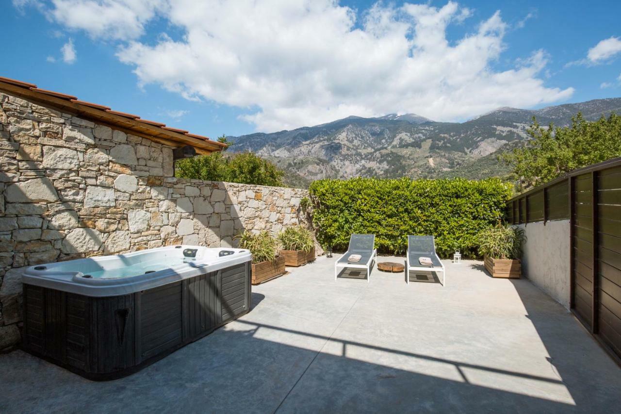 Monastery Estate Guesthouse سوغيا المظهر الخارجي الصورة
